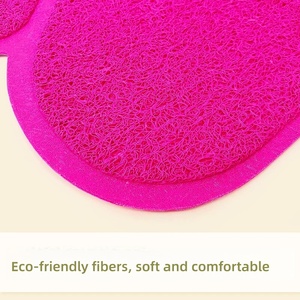Tapis de porte en PVC pour animaux de compagnie, forme de patte, différentes couleurs, tapis de litière pour <span class=keywords><strong>chat</strong></span> en plastique, <span class=keywords><strong>prix</strong></span> d'usine, fabriqué en Chine - Product Image 6