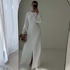 Abaya Y35 in Stile Turco in Poliestere Solido Traspirante per Donne Musulmane, Moda Islamica Elegante e Modesta - Product Image 1