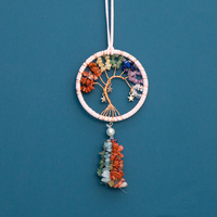 Pendentif de voiture attrape-rêves en pierre de cristal fait à la main Design d'intérieur de véhicule de luxe Décoration Lady Style Iron Hoop Copper Wire