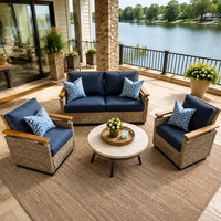Ensemble de canapés et chaises de conversation en rotin de luxe pour patio de villa, résistant aux intempéries, pour la détente en extérieur