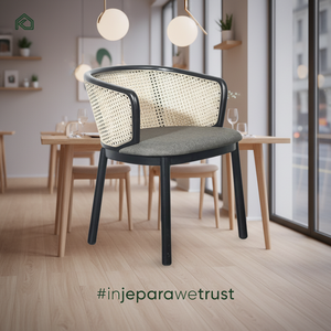 Chaise Cika, une chaise sophistiquée en teck avec assise rembourrée, conçue pour offrir confort, durabilité et style classique. - Product Image 1