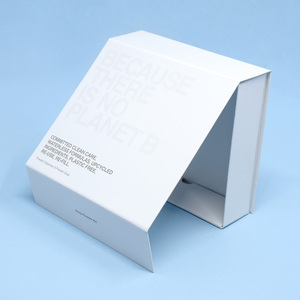 Custom Luxury Cosmetic Box Recycled Folding <b>Paper</b> <b>Packaging</b> With Magnetic Closure Gold Foil Embossing Stamping for Gifts - Product Image 6