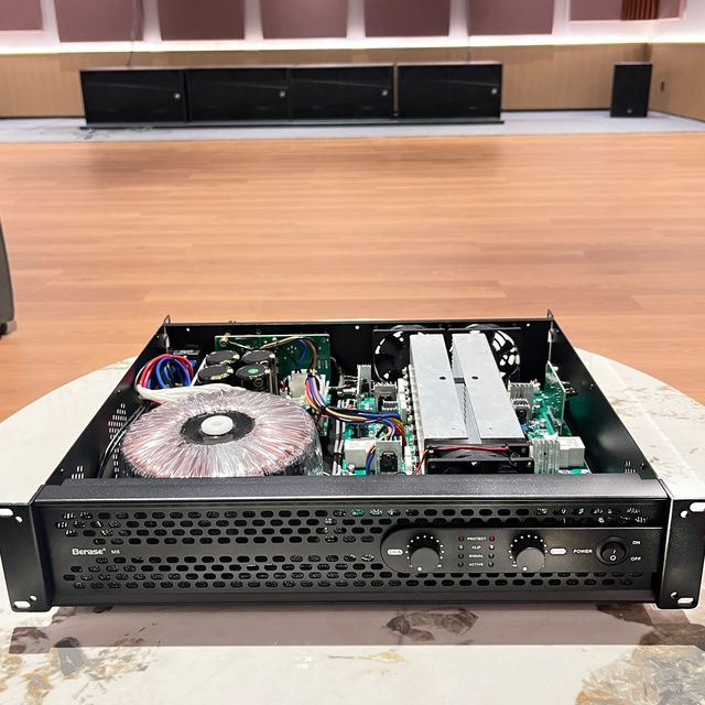 Professional Grade 800W Class H Power Amplifier for Clear and Powerful Sound Amplification Hifi Tube Power Amplifier