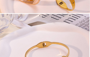 Brazalete de Acero Inoxidable con Baño de Oro de 18K y Incrustaciones Naturales |   Pulsera Hipoalergénica, Duradera y Resistente a la Decoloración para Mujer - Product Image 6