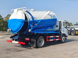 4x2 DFAC Vacuum Truck Water Ring Vacuum Pump Stable in Hot Weather, Powerful Suction for Sewage, Feces and Sludge Transportation - Product Image 2