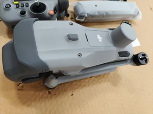 Dron Plegable con Cámara 4K UHD, Motor sin Escobillas, Luces LED, Giroscopio de 4 Ejes, Control Remoto, Quadcopter para Principiantes, GPS, 40 Minutos de Vuelo - Product Image 3