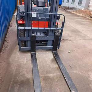 Piezas de repuesto de montacargas diésel para montacargas, precio de <span class=keywords><strong>China</strong></span>, luces de advertencia Led azules de 2 toneladas diésel para montacargas con aire acondicionado - Product Image 2