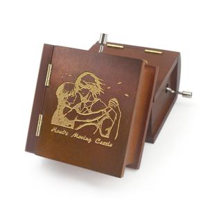 Caja de música de madera maciza, tallado personalizado, retro, creativo, regalo de cumpleaños y vacaciones, venta al por mayor - Product Image 2