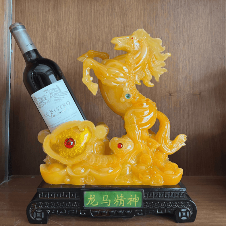 Caballo único de jade amarillo