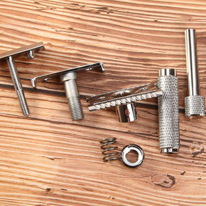 YAQI Hot Sale Mens Adjustable Metal Handle <strong>Double</strong> <strong>Edge</strong> Safety <strong>Razor</strong> Custom - Product Image 4