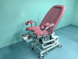 Medische Gynaecologische Chirurgie Stoel Elektrische Verloskundige Tafel Ziekenhuis <span class=keywords><strong>Gyno</strong></span> Examenonderzoekstafel - Product Image 4