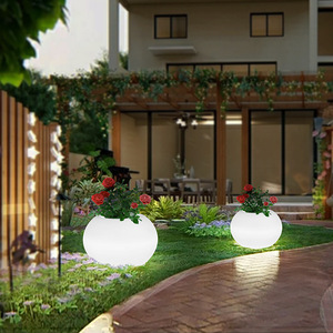 Impermeable IP65 PE maceta <span class=keywords><strong>de</strong></span> plástico personalización LED al aire libre decorativo maceteros grandes exterior con sensor interruptor - Product Image 3