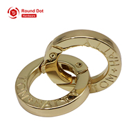 Cincin terpisah paduan seng Premium-cincin pegas gerbang logam Logo kustom untuk gantungan kunci mewah, Perhiasan & merek mode