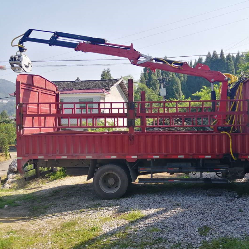 1 6ton Timber Grabber Truck Crane
