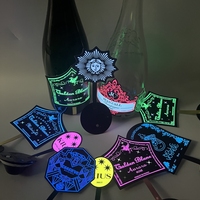 Shenzhen fabrique un autocollant d'étiquette de bouteille avec logo personnalisé EL LED avec adhésif pour les fournitures de boîte de nuit de fête