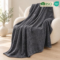 Couverture en flanelle jacquard texturée à motif tressé, douce et moelleuse, 100 % polyester, unie/florale, pour canapé, lit, maison, personnalisable, vente en gros