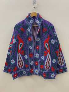 เสื้อแจ็คเก็ตโบโฮฤดูหนาวสีม่วงกำมะหยี่ปักลายสัตว์ ทำมือ ผ้าฝ้ายระบายอากาศ เป็นมิตรกับสิ่งแวดล้อม ของขวัญสำหรับเธอ - Product Image 5