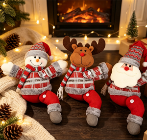 Attaches de rideaux créatives en tissu non tissé et peluche, en forme de bonnets de neige et de rennes, pour la décoration de Noël à la maison (vente en gros) - Product Image 2