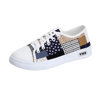 Chaussures en toile grande taille pour étudiantes, baskets confortables et tendance pour femmes
