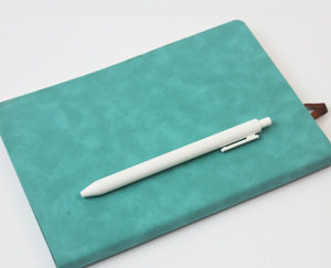 Regalos Promocionales IStapromo, Bolígrafo de Goma Personalizado Muy Económico con Logotipo, Bolígrafo de Plástico con Clic y Logotipo - Product Image 2