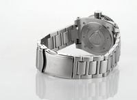 Mode de luxe 100 mètres montre de plongée hommes mouvement mécanique résistance à l'eau hommes montres de sport en acier inoxydable