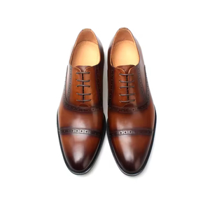 Chaussures en cuir de luxe de haute qualité, fabriquées à la main, à trois empiècements, avec lacets Goodyear, pour hommes, style business décontracté, Oxfords formels gravés - Product Image 4