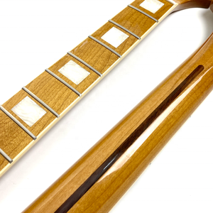 Mástil de Guitarra ST Personalizado de Arce Tostado de 9.5 y 12 Pulgadas con 22 Trastes, Incrustaciones de Bloques y Ribete Blanco - Product Image 5