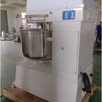 Mélangeur de pâte industriel en spirale à double vitesse Mélangeur de pâte à pain pour boulangerie Vente d'hôtels Boulangerie Cuisson Usine alimentaire Traiteur