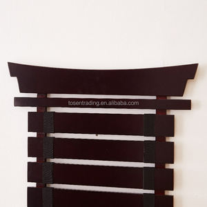 Soporte para Cinturones de Artes Marciales para Karate, Taekwondo y Kung Fu - Diseño Contemporáneo para Dormitorio y Sala de Estar - Product Image 5