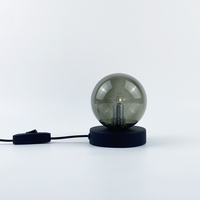 Lampe de table au design moderne, style européen, simple, luxueuse, en verre, petite lampe de chevet créative, petite lampe de table