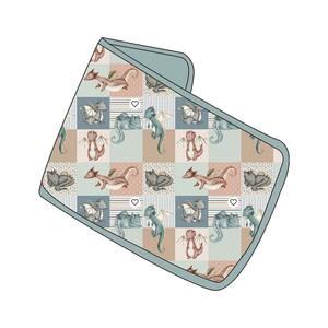 เสื้อผ้าเรอพิมพ์ลายแผ่นปะรูปมังกร - Product Image 1