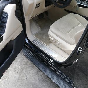 4 pièces <span class=keywords><strong>barre</strong></span> de protection de <span class=keywords><strong>seuil</strong></span> de <span class=keywords><strong>porte</strong></span> de voiture anti-rayures <span class=keywords><strong>seuil</strong></span> en Fiber de carbone décalcomanies pare-chocs en cuir autocollants Auto accessoires pièces - Product Image 6