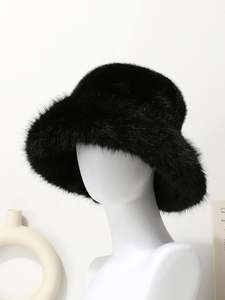 Vente en gros Chapeau d'hiver de luxe de haute qualité pour femmes Chapeau seau d'hiver en fourrure de renard doux et chaud pour femmes - Product Image 6