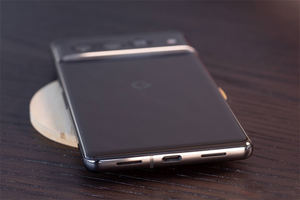 Para Google <span class=keywords><strong>Pixel</strong></span> <span class=keywords><strong>7</strong></span> <span class=keywords><strong>Pro</strong></span> 5G Original de 6.<span class=keywords><strong>7</strong></span> Pulgadas Octa Core 12GB <span class=keywords><strong>RAM</strong></span> 128GB ROM 50MP Teléfono Móvil Desbloqueado Envío Gratis 5 Piezas - Product Image 5