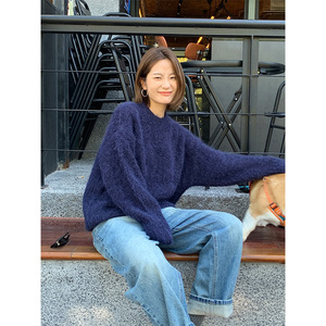 {<span class=keywords><strong>Internet</strong></span> Celebrity Hot item} alpaca เสื้อคลุมคอกลมนุ่มระบายอากาศได้ดีใหม่2025ฤดูหนาวสไตล์เกาหลีเรียบง่ายแขนยาว - Product Image 1