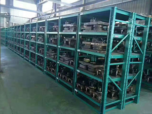 Mracking ที่มีคุณภาพสูงครึ่งลิ้นชักชั้นวางแม่พิมพ์เหล็ก