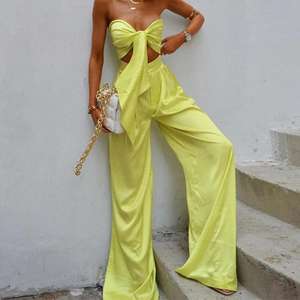 SML ฤดูร้อนใหม่ผู้หญิงสั้นเปิดสะดือ Bra เอวสูงห่อสะโพกกางเกงขากว้างชุดลําลอง - Product Image 1