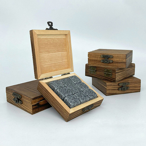 Set <span class=keywords><strong>de</strong></span> Regalo <span class=keywords><strong>de</strong></span> Piedras para Enfriar Whisky y Vino, con Bolsa <span class=keywords><strong>de</strong></span> Terciopelo y Pinzas, <span class=keywords><strong>Utensilios</strong></span> para Beber en el Bar - Product Image 2