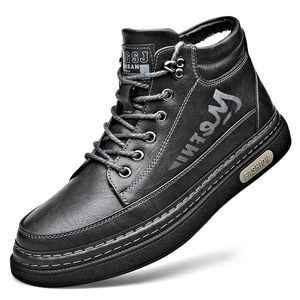 รองเท้าบูทหนังบุขนแกะสำหรับผู้ชาย พื้นยาง กันหนาว ใส่สบาย ไซส์ 38 39 40 41 42 43 44 สีน้ำตาล สีดำ - Product Image 5