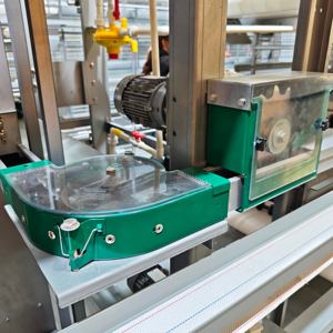 Jaula de Pollo Automatizada Galvanizada con Diseño Proporcionado, Sistema de Jaulas para Aves de Corral, Línea Comercial para Granjas de Mediana Escala - Product Image 4