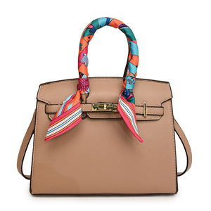 Nuevo Bolso de Hombro/Bandolera de Moda para <span class=keywords><strong>Mujer</strong></span>, Diseño Cuadrado, Gran Capacidad, Cierre Versátil, Costuras Decorativas - Product Image 1