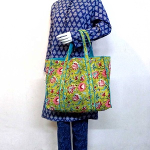 Indio Roopantaran Phuljhari Olive Gud Mano Bloque Impreso Floral Algodón Acolchado Marco Forma Elegante Bolso de noche - Product Image 3