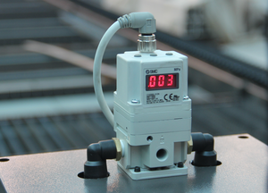 Prix de la machine de découpe laser à fibre CNC automatique - Product Image 5