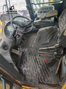 Grande chargeuse sur pneus KOMATSU d'occasion WA600-3 sur pneus WA600 WA500 Chargeur WA600-6 en bon état à vendre Grande chargeuse frontale - Product Image 4