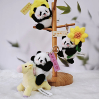 Mascotte Panda de Haute Qualité RTS Global 10 cm, Porte-clés en Peluche de Cheval en Coton Écologique, Charme pour Sac d'École, Cadeau