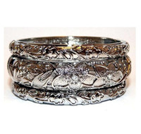 Wiipu 3 Stks/pak Mode Cloisonne Armbanden Vergulde Vlinder Filigraan Geëmailleerd Womens Geschenken Armbanden Lente Scharnierende