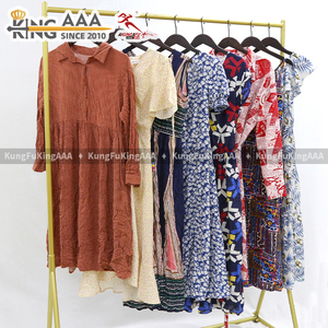 KungFu KingAAA Robes d'occasion pour femmes en balles, vente en gros, lots mixtes de seconde main, compressés, assortiment aléatoire, prix bas, 100kg - Product Image 6
