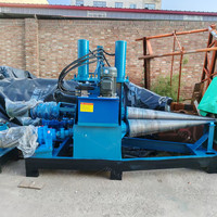 Machine à plier les cônes pré-roulés et à fabriquer des cônes