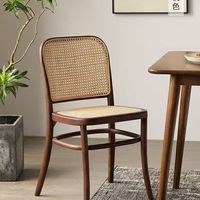 Chaises de salle à manger en rotin et bois modernes en gros pour la décoration intérieure et les événements - Chaise Hoffman durable