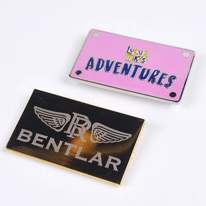 Etiquetas de Metal de precio barato de alta calidad etiquetas de Metal de ropa grabadas personalizadas etiquetas de logotipo de marca para bolsas de ropa etiqueta - Product Image 2